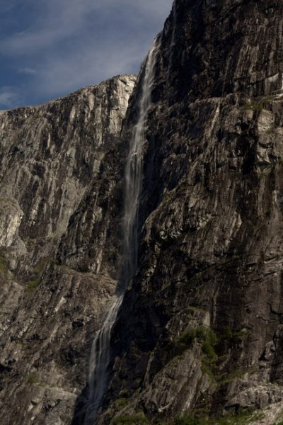 foto:Michele Ramazza, Cascata nella Valle di Gudvangen