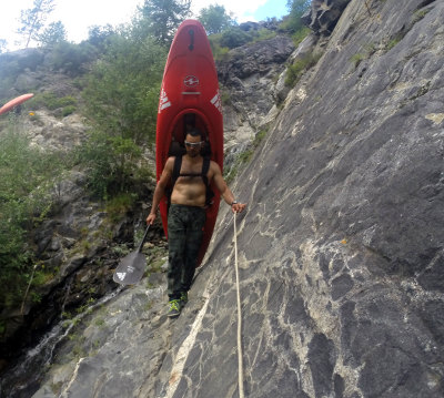 Usage of an home made carry system for the kayak